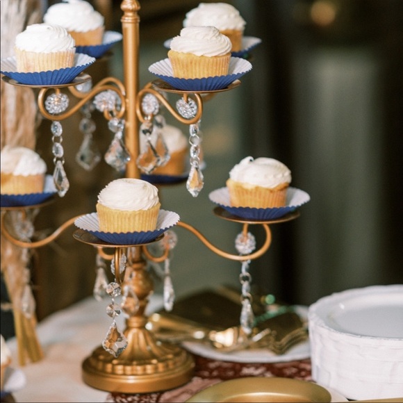 Cupcake stand only - Picture 3 of 3